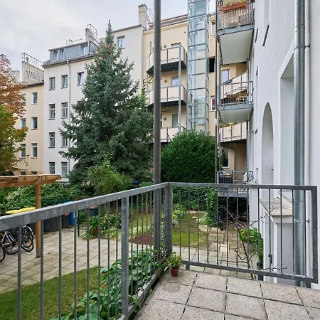 Cityapartment Fuer Bis Zu 8 Personen