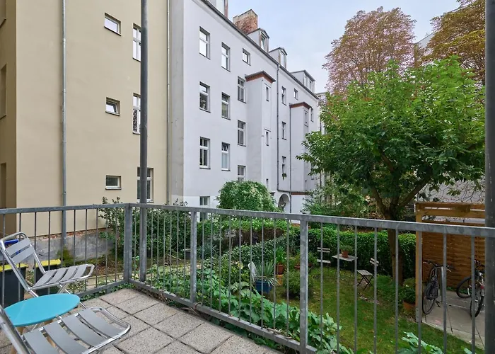 Cityapartment Fuer Bis Zu 8 Personen Berlín